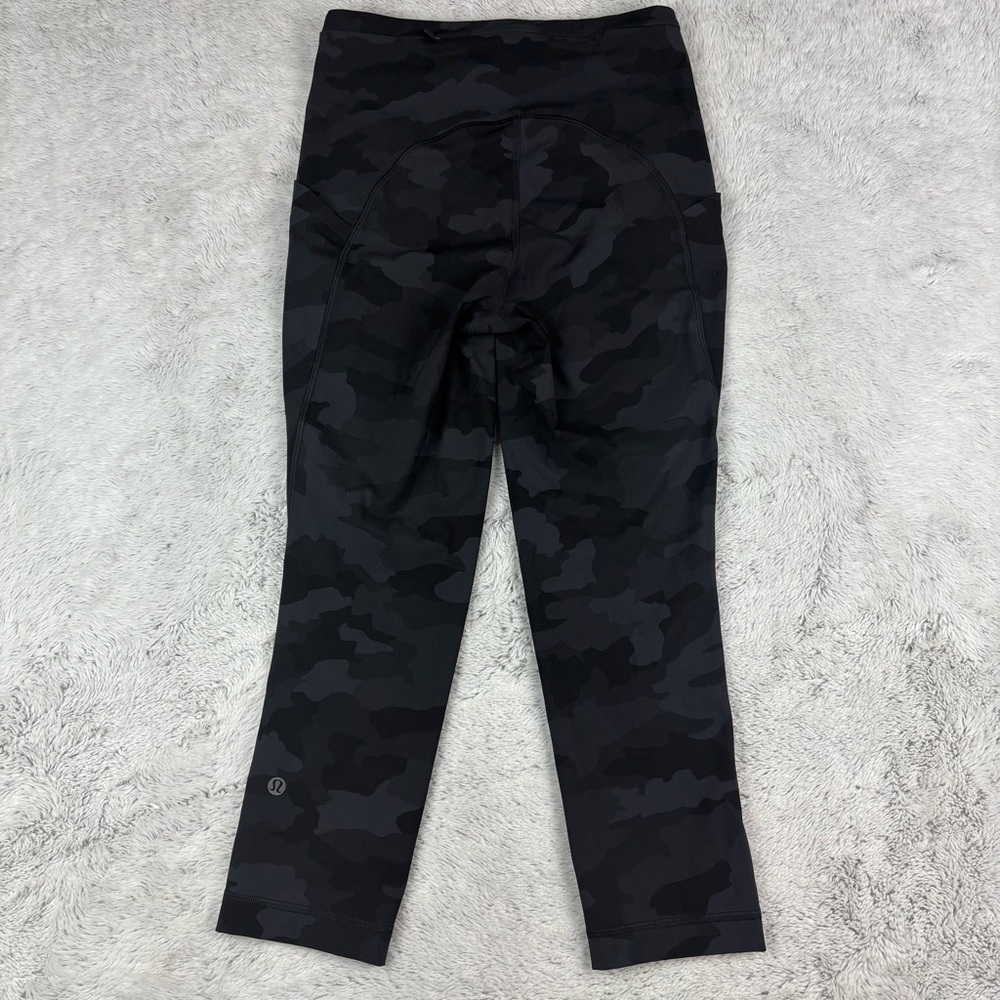 Lululemon Black‎ Camo Crop Leggings Workout Gym Train Women Sz 4